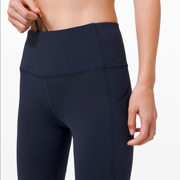 Lululemon Pace Rival Mid-Rise Crop 22” - Picture 5 of 5